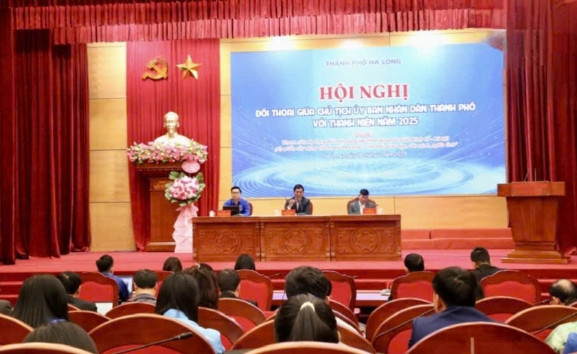 Hội nghị đối thoại là diễn đàn quan trọng để thanh niên thành phố bày tỏ nguyện vọng, suy nghĩ, đóng góp các giải pháp, sáng kiến để xây dựng, phát triển TP Hạ Long