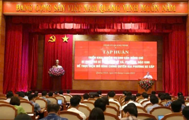 Quang cảnh hội nghị.
