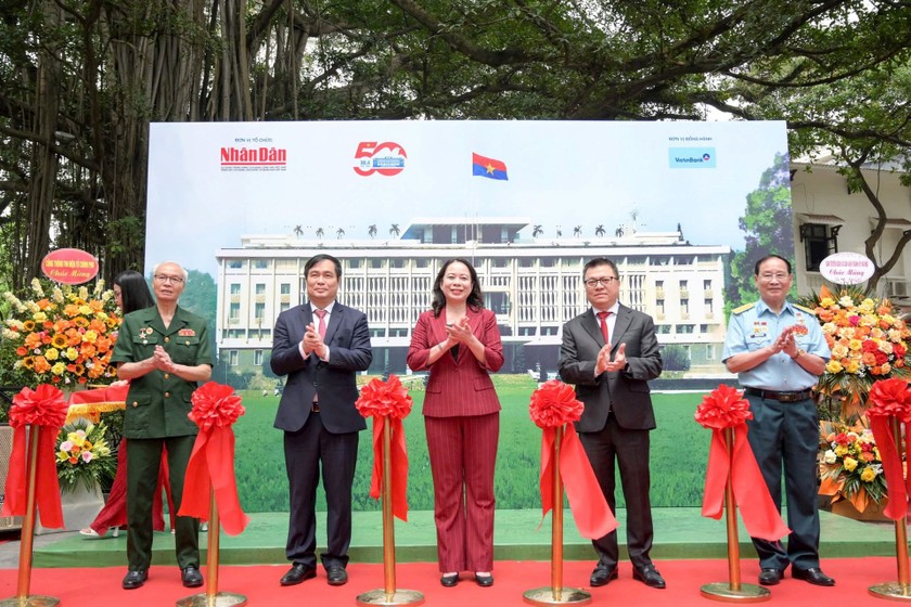 Khai mạc triển lãm tương tác tại Báo Nhân Dân. (Ảnh Thế Đại)