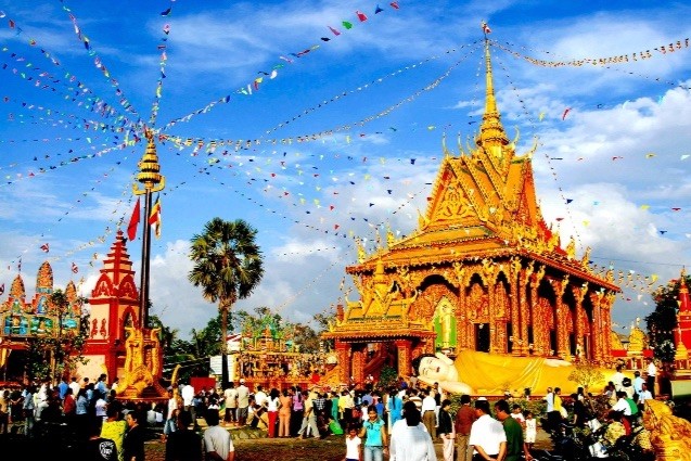 Thủ tướng gửi Thư chúc mừng đồng bào Khmer dịp Tết Chôl Chnăm Thmây.