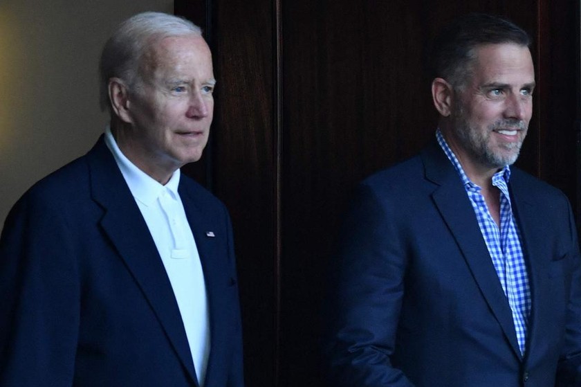 Tổng thống Mỹ Joe Biden và con trai Hunter Biden.