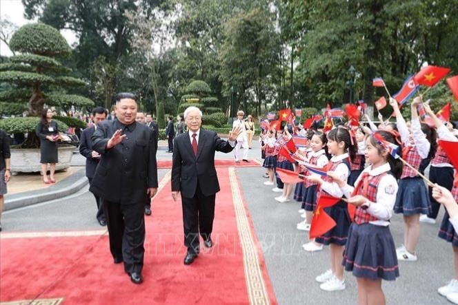 Tổng Bí thư, Chủ tịch nước Nguyễn Phú Trọng chủ trì Lễ đón đồng chí Kim Jong-un, Chủ tịch Đảng Lao động Triều Tiên, Chủ tịch Ủy ban Quốc vụ nước CHDCND Triều Tiên thăm hữu nghị chính thức Việt Nam (Hà Nội, 1/3/2019). Ảnh tư liệu: Trí Dũng/TTXVN