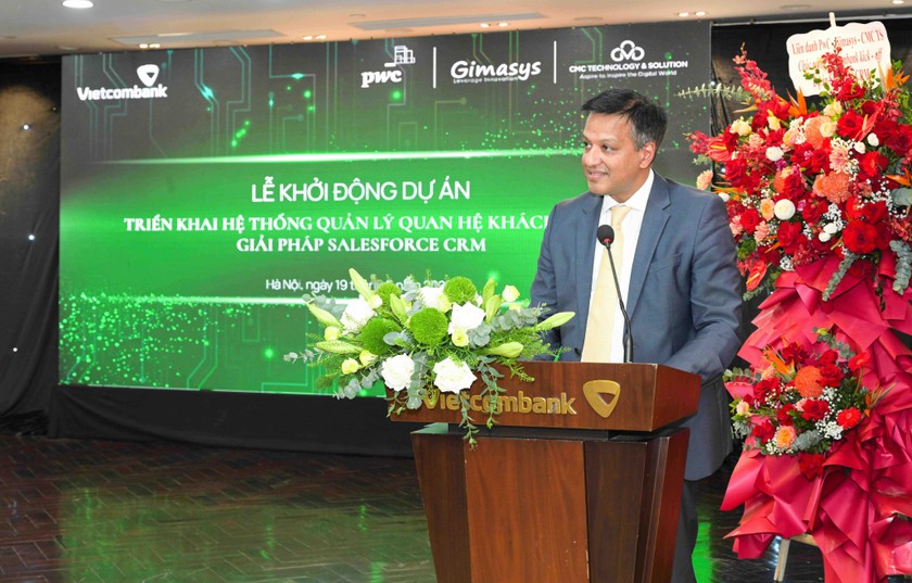 Ông Sujith Abraham - Phó Chủ tịch Cấp cao kiêm Tổng Giám đốc khu vực ASEAN của Salesforce, phát biểu tại lễ khởi động dự án.