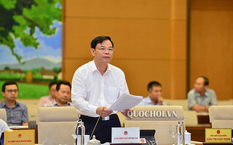 Bộ trưởng Bộ Nông nghiệp và Phát triển Nông thôn phát biểu