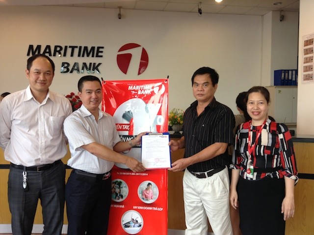MaritimeBank chúc mừng khách hàng nhận được ưu đãi với lãi suất 0%