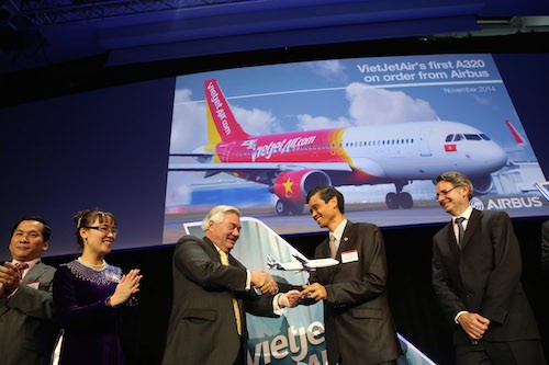 Vietjet nhận tàu bay đầu tiên của hợp đồng Airbus