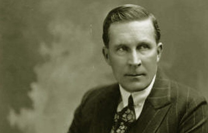 Đạo diễn William Desmond Taylor. 