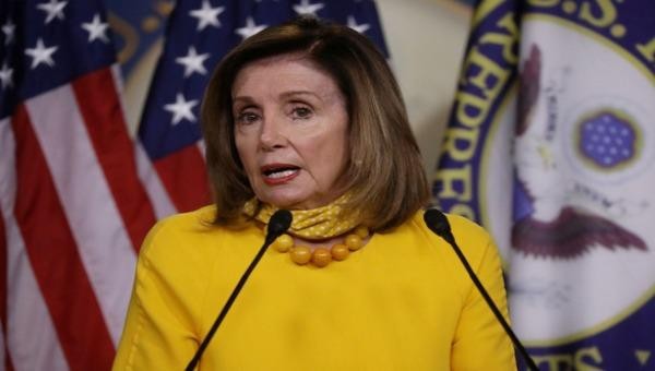 Chủ tịch Hạ viện Mỹ Nancy Pelosi chỉ trích luật an ninh mới của Trung Quốc áp dụng cho Hong Kong.