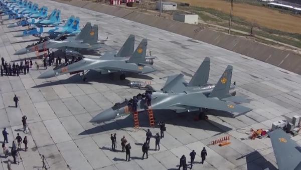 Su-30SM là máy bay chính của không quân hải quân Nga.