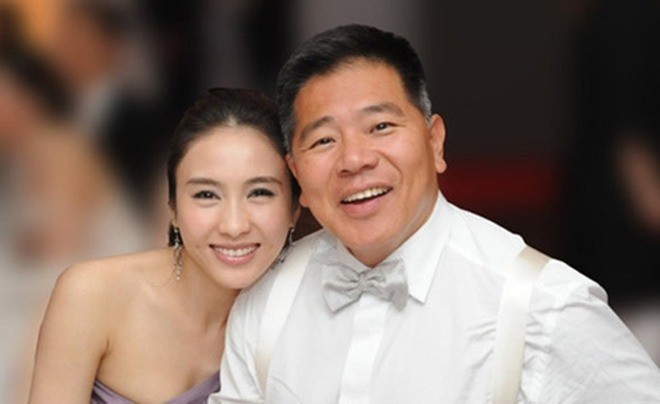 Lê Tư hạnh phúc bên chồng tỷ phú. 