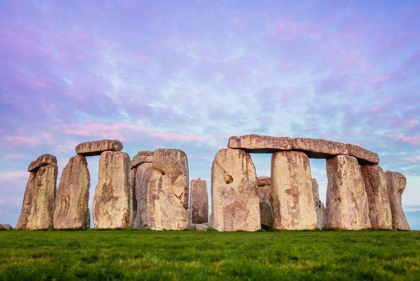 Bí ẩn trận đồ đá tảng Stonehenge