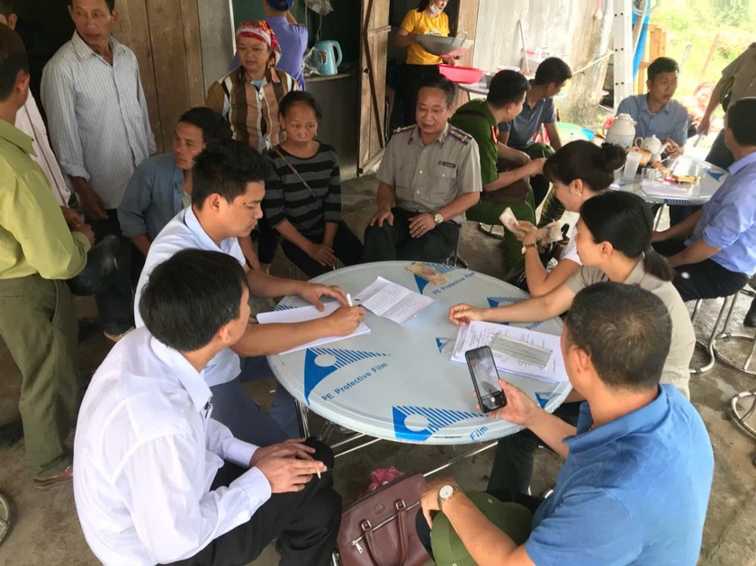 Một buổi họp xác minh điều kiện thi hành án dân sự tại Lào Cai (ảnh: NVCC). 