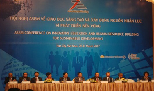 Toàn cảnh hội nghị