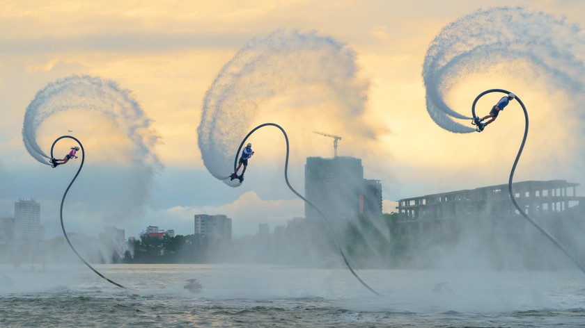 Đà Nẵng sẽ có show trình diễn nghệ thuật thể thao Jetski & Flyboards.