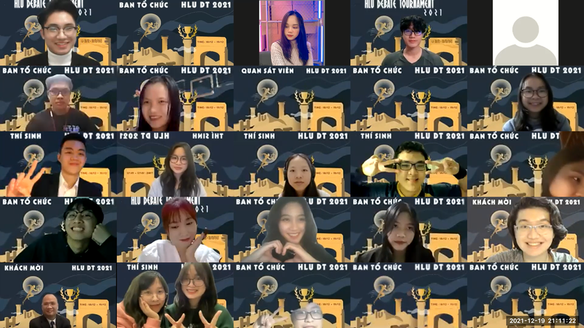 HLU Debate Tournament 2021: Sàn đấu cân não của những tài năng tranh biện