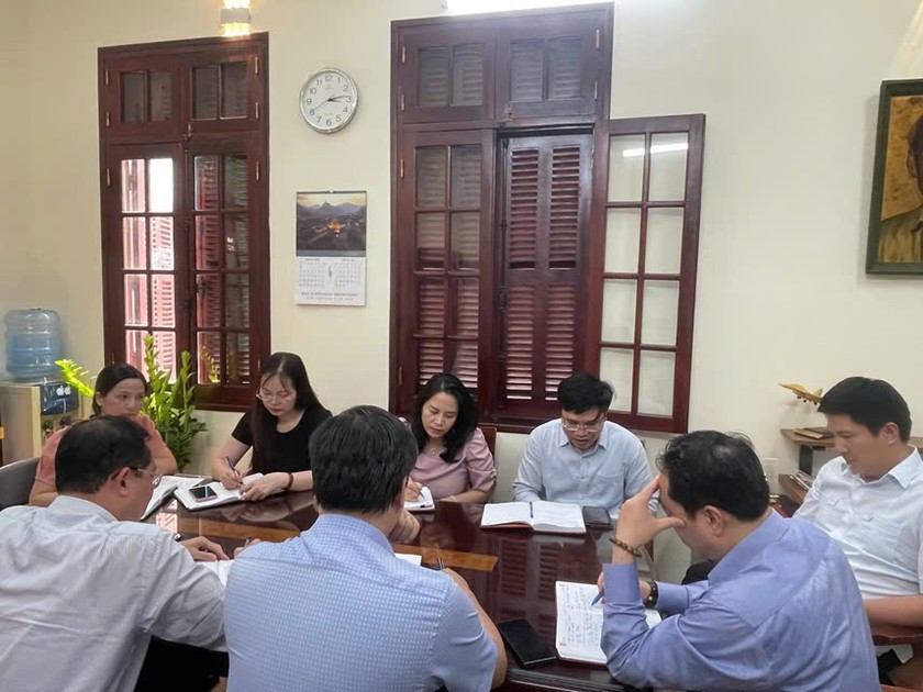Các đồng chí đại diện của Bộ Tư pháp và Ban Tuyên giáo và Dân vận Trung ương tham dự buổi làm việc về phối hợp truyền thông về Nghị quyết số 66-NQ/TW, Nghị quyết số 68-NQ/TW.