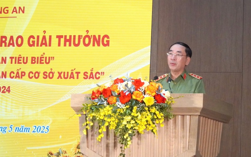 Thứ trưởng Trần Quốc Tỏ phát biểu chỉ đạo tại chương trình.