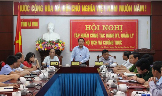 Tập huấn công tác đăng ký, quản lý hộ tịch và chứng thực tại Hà Tĩnh