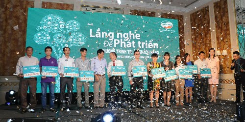 Viettel tiếp tục trao thưởng 190 triệu đồng cho khách hàng “hiến kế” 