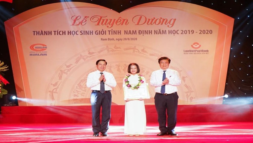 Nam Định tuyên dương học sinh giỏi tiêu biểu năm học 2019 - 2020