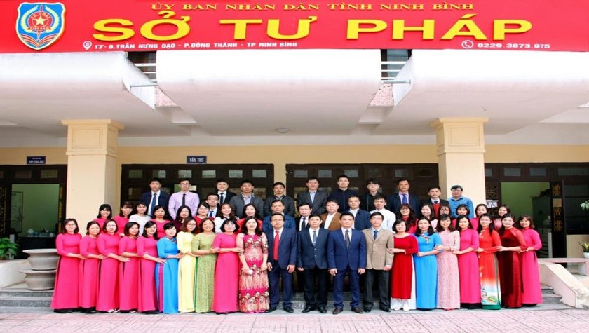 Tư pháp Ninh Bình không ngừng đổi mới, sáng tạo, đoàn kết và phát triển, chào mừng 75 năm thành lập ngành