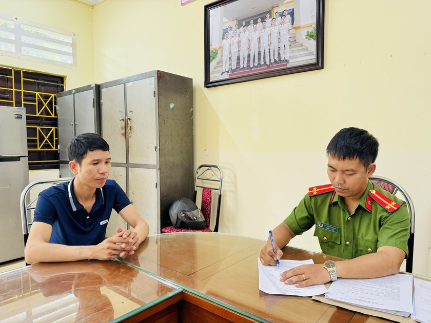 Hoàng Văn Độ tại cơ quan Cảnh sát điều tra, Công an huyện Bát Xát