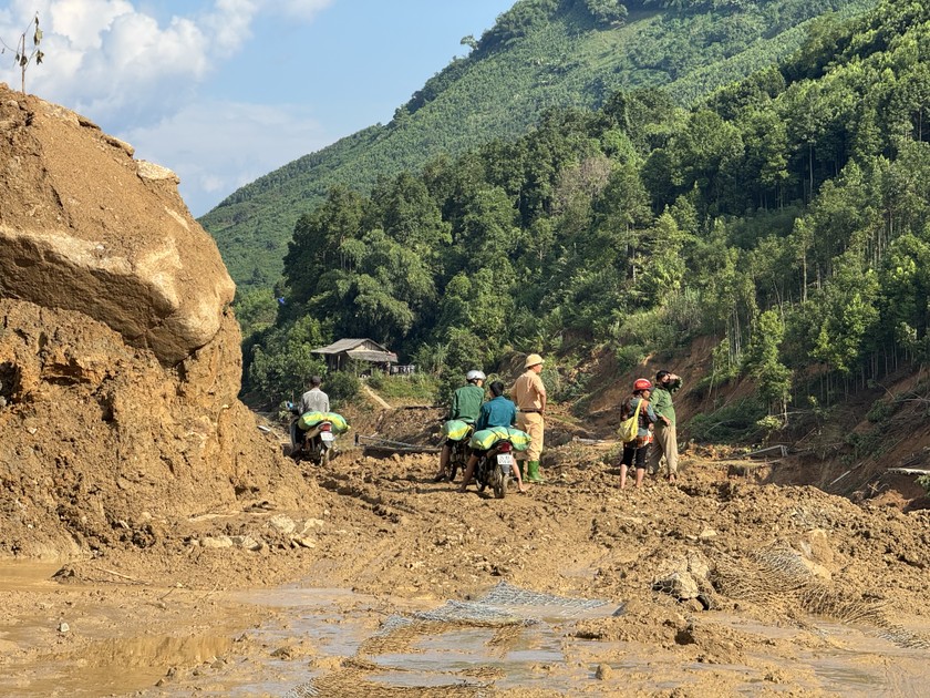 Hình ảnh sự tàn phá khốc liệt do mưa lũ gây ra trên địa bàn huyện Bắc Hà