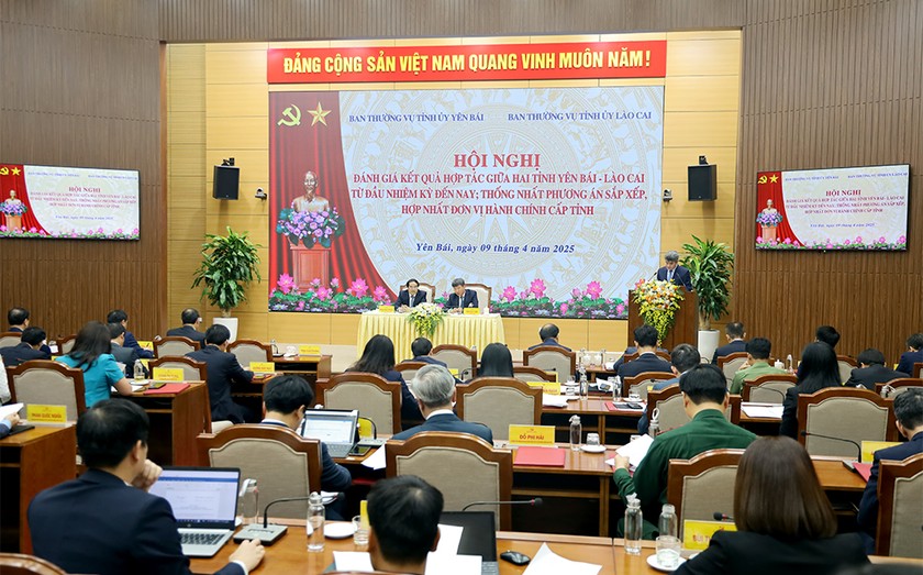 Quang cảnh hội nghị