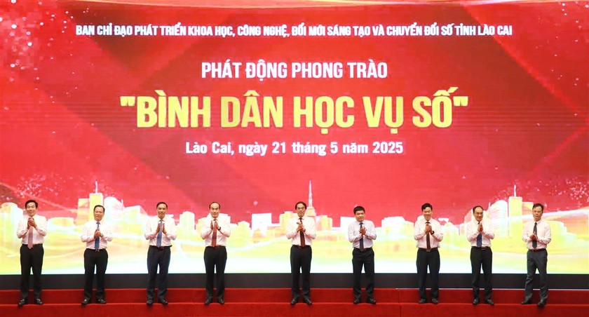 Lào Cai phát động Phong trào 'Bình dân học vụ số'