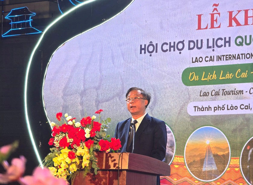 Ông Phạm Văn Thủy - Phó Cục trưởng Cục Du lịch quốc gia Việt Nam phát biểu tại buổi lễ. Ông Phạm Văn Thủy - Phó Cục trưởng Cục Du lịch quốc gia Việt Nam phát biểu tại buổi lễ.