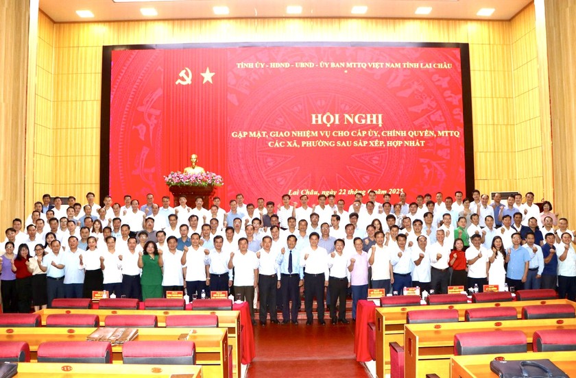 Lai Châu giao nhiệm vụ cho cấp ủy, chính quyền các xã, phường sau sắp xếp 