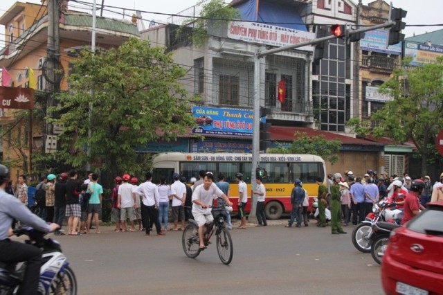 Hiện trường vụ tai nạn thương tâm