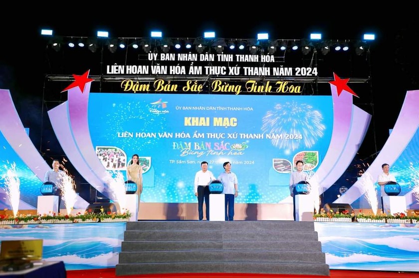 Khai mạc Liên hoan văn hóa ẩm thực xứ Thanh năm 2024 tại Quảng trường Sầm Sơn tối 27/6.