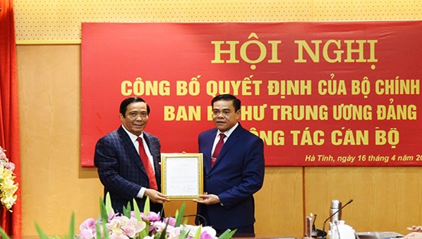 Phó Trưởng ban Thường trực Ban Tổ chức Trung ương Nguyễn Thanh Bình trao quyết định điều động đồng chí Võ Trọng Hải Làm Phó Bí thư tỉnh ủy Hà Tĩnh. Cùng ngày đồng chí Võ Trọng Hải được HĐND tỉnh Hà Tĩnh bầu giữ chức Chủ tịch UBND tỉnh.