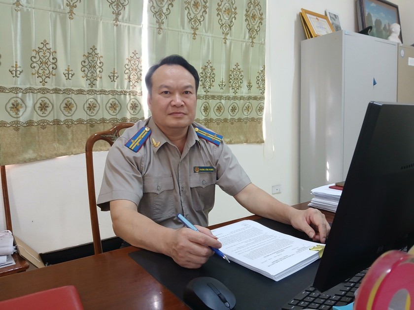 Anh Trương Công Hoàng, Phó Cục trưởng Cục Thi hành án dân sự tỉnh Hà Tĩnh. ( Ảnh: Hữu Anh)