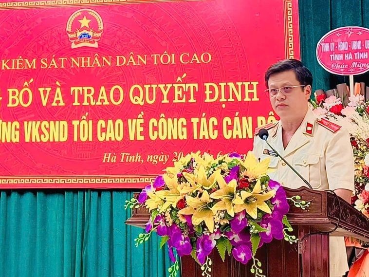  Tân Viện trưởng VKSND tỉnh Hà Tĩnh phát biểu nhận nhiệm vụ. Ảnh: CTV