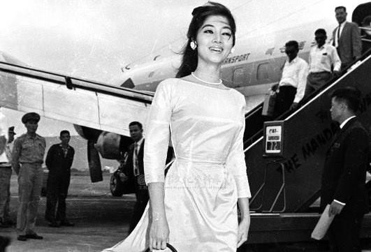 Kết quả hình ảnh cho ngoc trai phu nu Viet Nam thoi xưa
