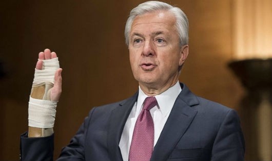 CEO của Wells Fargo, ông John Stumpf