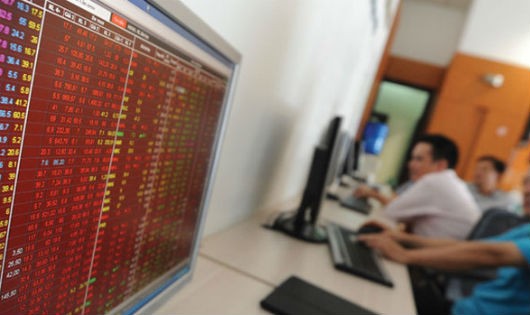 Ít nhất sẽ có 871 triệu USD đổ vào chứng khoán Việt Nam khi được nâng hạng
