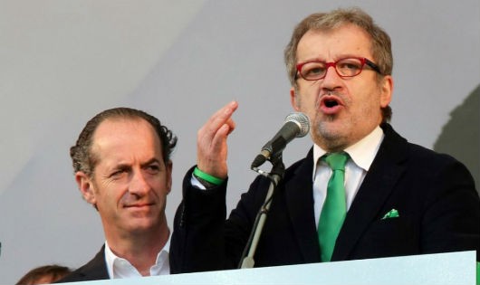 Chủ tịch vùng Veneto Roberto Zaia và Chủ tịch vùng Lombardy Roberto Maroni