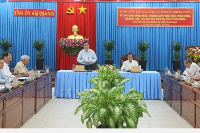 Trưởng Ban Tuyên giáo Trung ương làm việc với tỉnh dẫn đầu lương thực cả nước