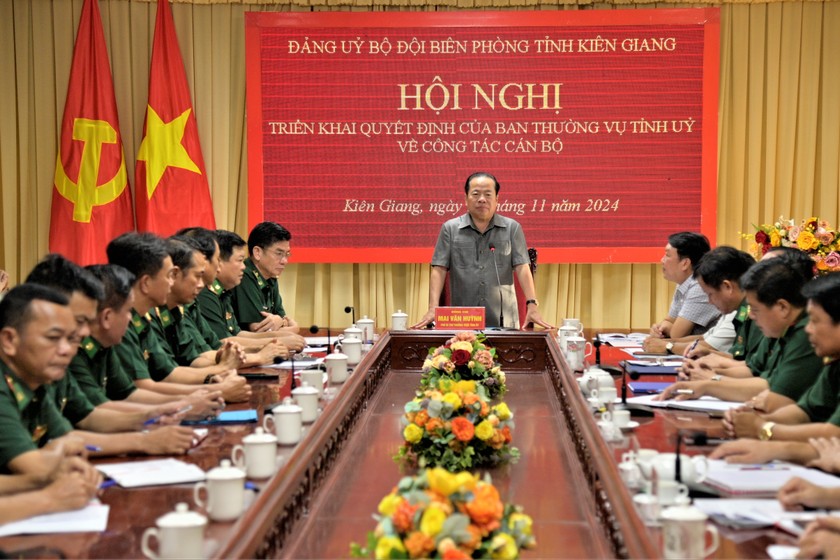 Ông Mai Văn Huỳnh, phó Bí thư Thường trực Tỉnh ủy, Chủ tịch HĐND tỉnh Kiên Giang phát biểu chỉ đạo tại Hội nghị.