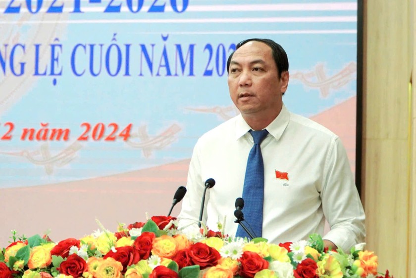 Theo ông Lâm Minh Thành - Chủ tịch HĐND tỉnh Kiên Giang, kỳ họp cuối năm 2024 của HĐND tỉnh kết thúc, đánh dấu một năm hoạt động tích cực và hiệu quả, với tinh thần đồng hành cùng UBND tỉnh. 