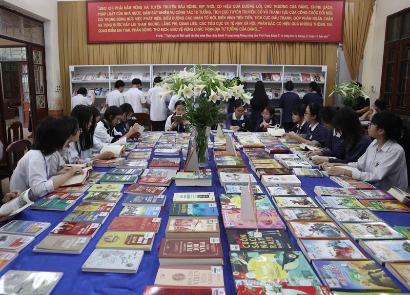 Cuộc thi Đại sứ văn hóa đọc thu hút đông đảo học sinh các cấp học tham gia.