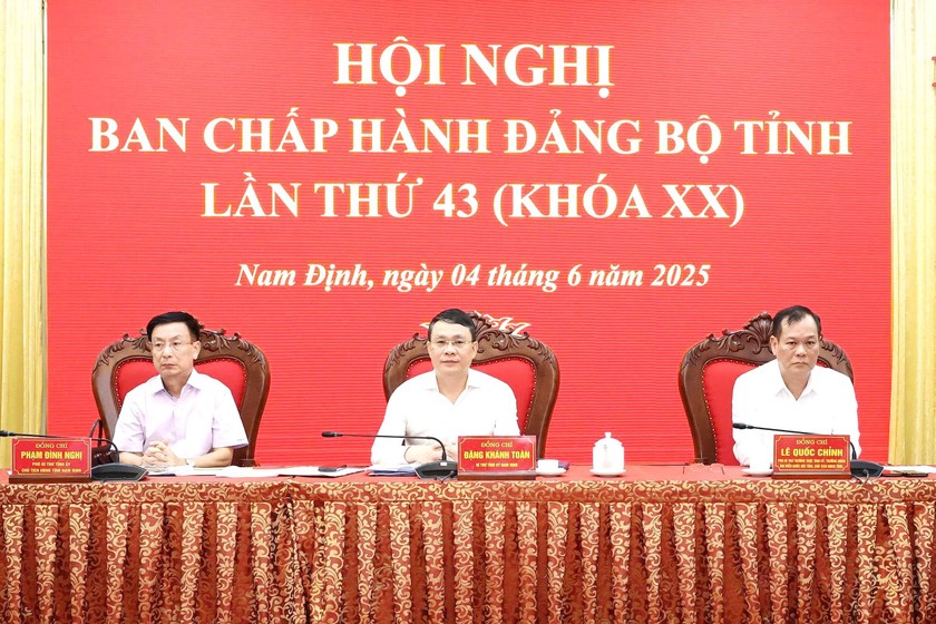 Hội nghị BCH Đảng bộ tỉnh Nam Định tổ chức kỳ họp lần thứ 43 ngày 4/6/2025. (Ảnh: X.T)